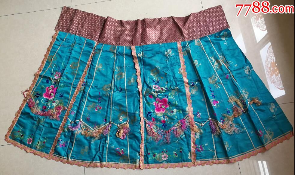 特价民国绣工特价精美花卉图裙子美女马面裙一件包老怀旧收藏好品