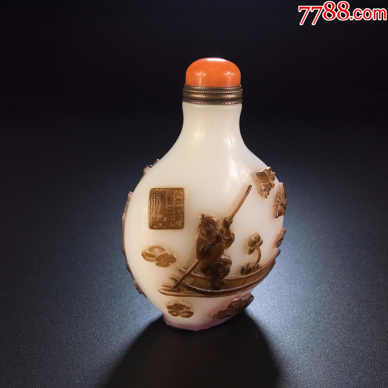 料器双面巧雕人物故事图鼻烟壶