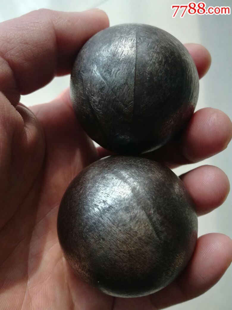 清代手工铁球
