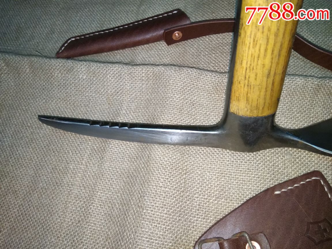 二战瑞士山地师君用冰镐登山镐1941年库存品