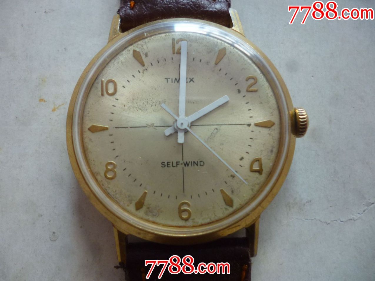 60年代美国制造白盘包金日历【天美时】男士古董老表一块!【一】