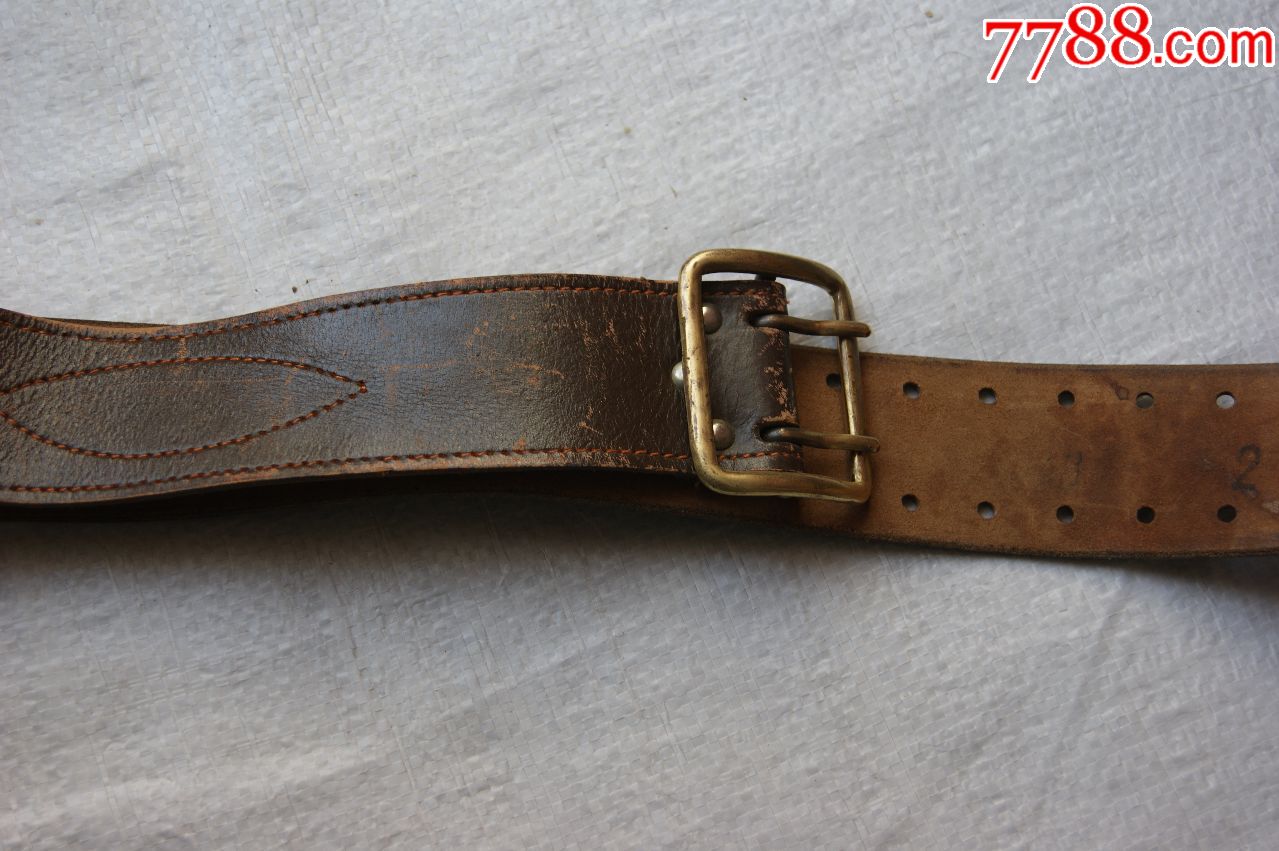 "商品>>>>9950年代苏联驯鹿*用皮带9品￥45099五五式腰带