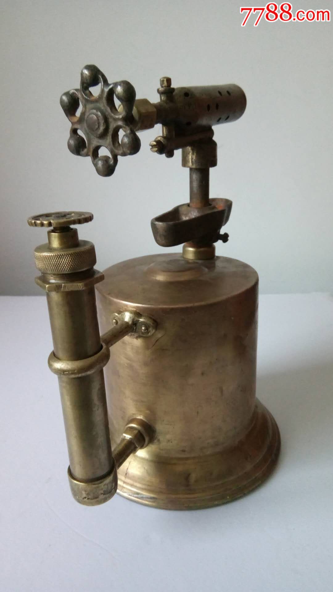 民国时期遗留满洲全铜喷火灯