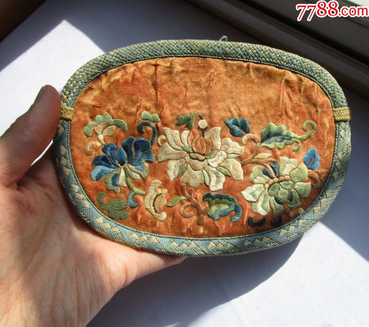 包老包真清代精美刺绣荷包