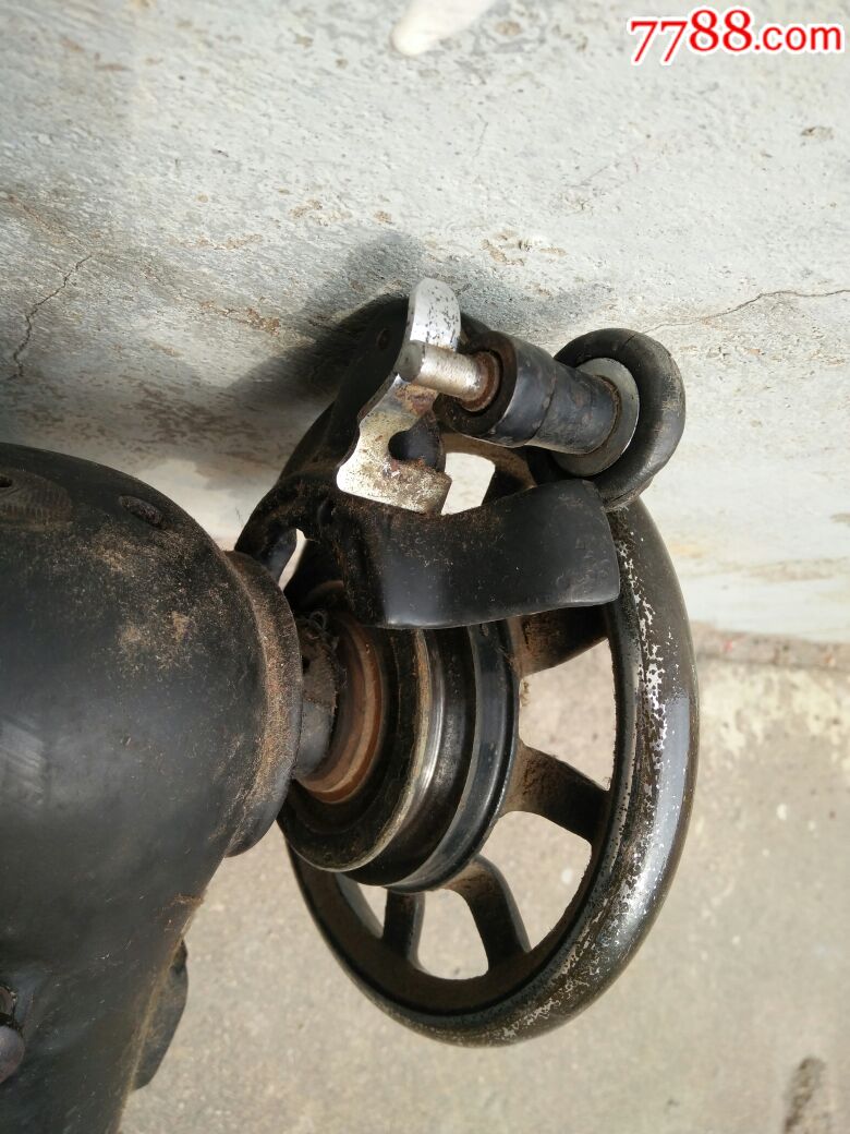 金箭牌缝纫机机头编号5133212稀少