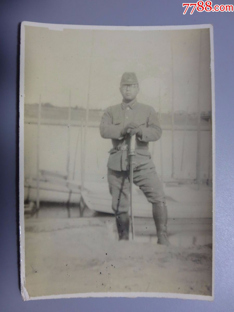 1941年(昭和十七年)原版老照片《日军士官》照片尺寸:10.2cmx7