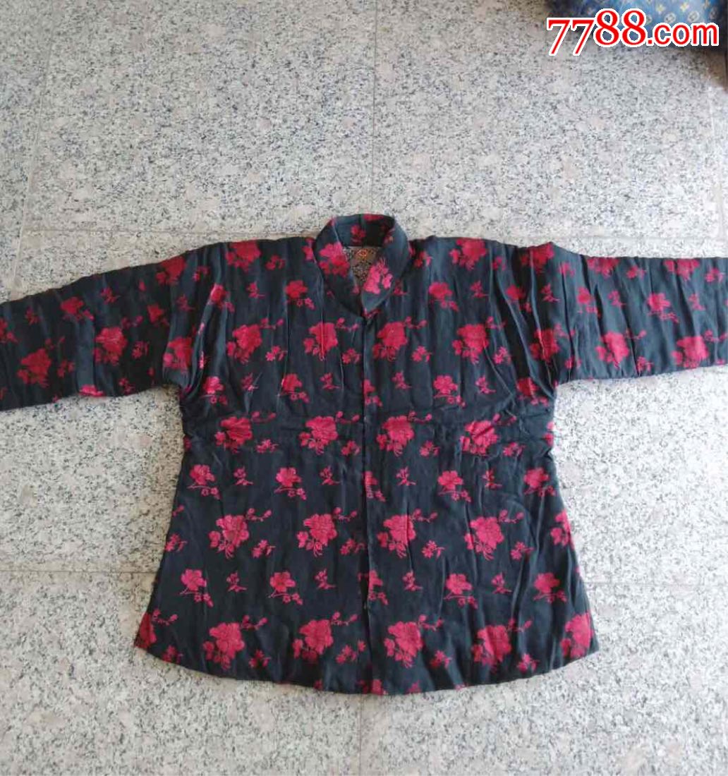 女上衣一件老缎袄