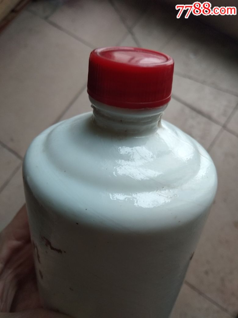 无标茅台酒瓶