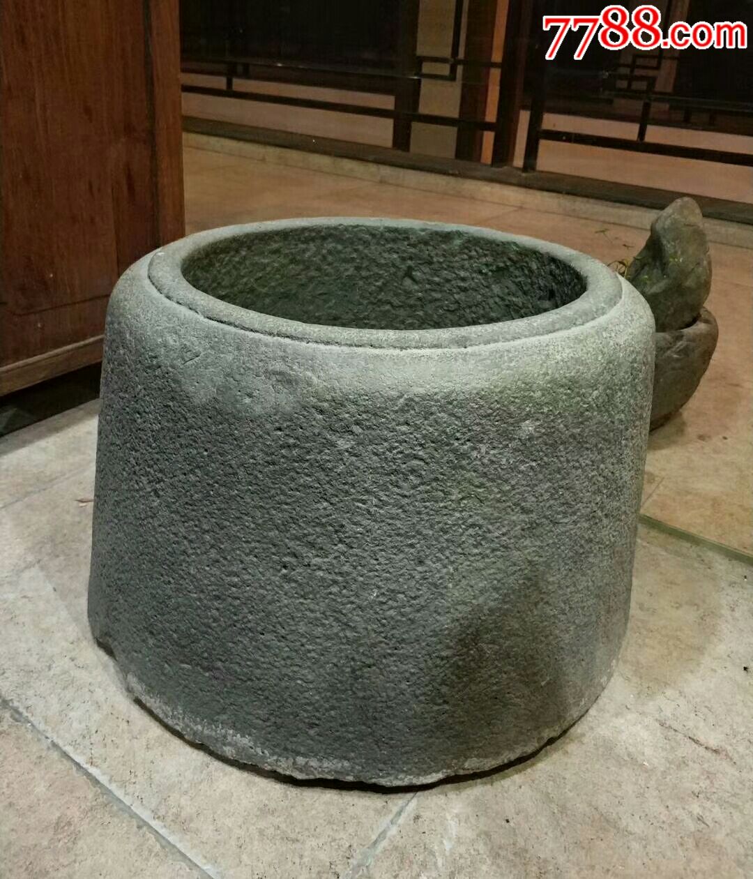 清代青石井圈,造型素雅,起线完美,口径48厘米高36厘米