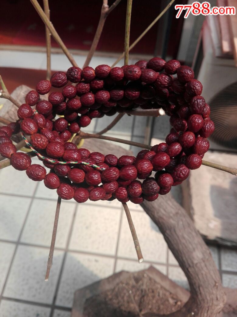 爆美皮壳枣核佛珠,纯野生.