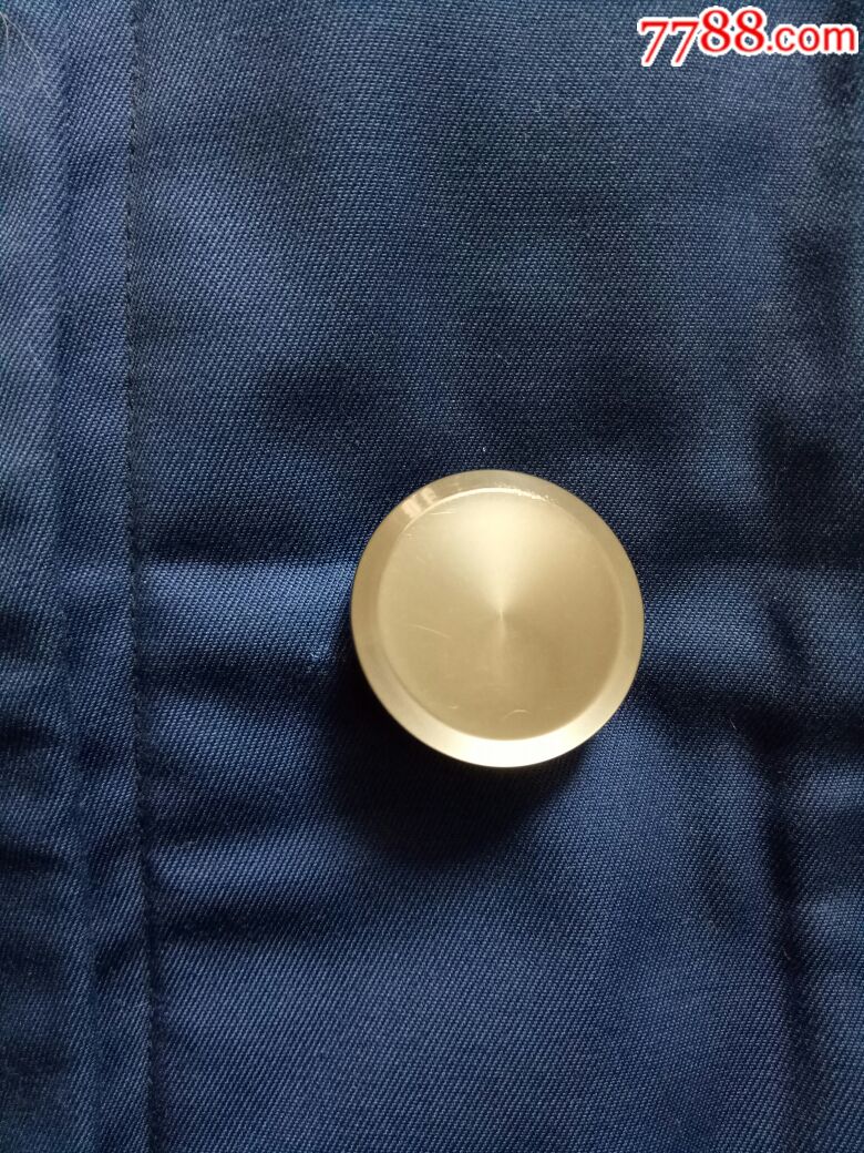 蓝涤卡女大衣(有机玻璃扣)