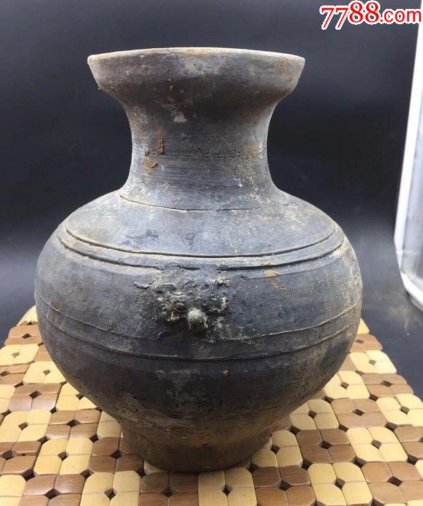 汉代时期灰陶虎头瓶