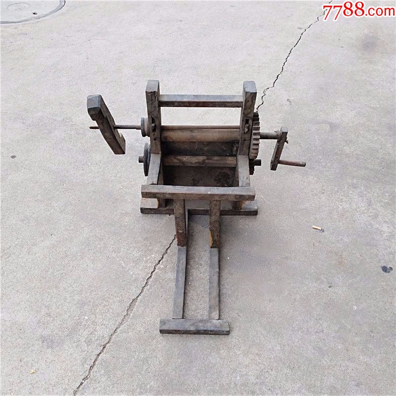 民俗文化旅游农家乐收藏展手摇纺花车纺线车摔棉花籽完好古韵包浆