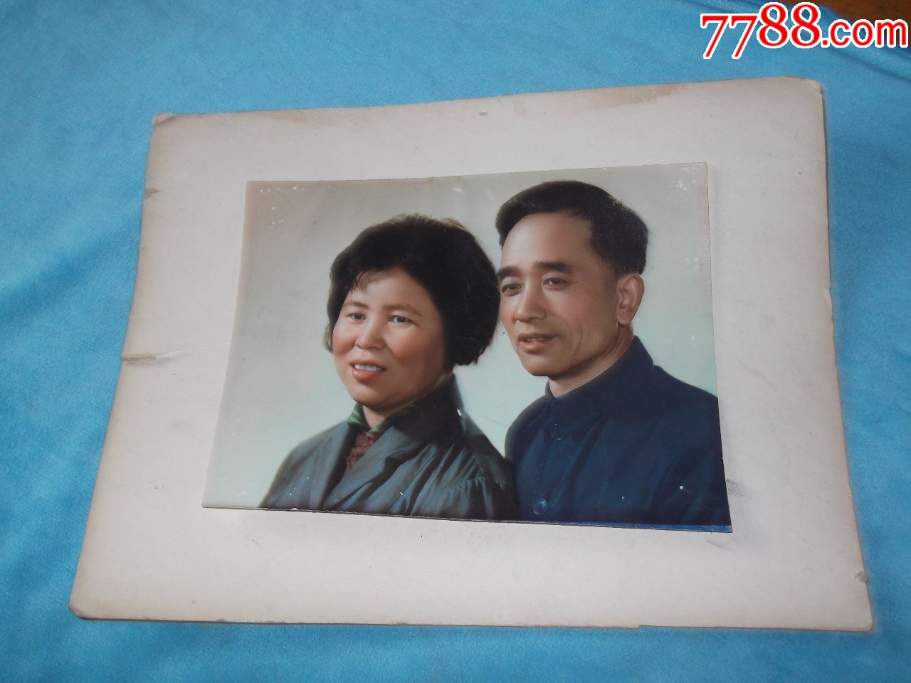 中国两夫妻合照老照片图片