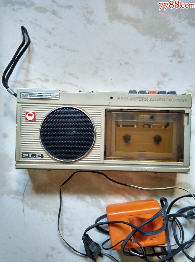 红灯2l2录音机【走快递】