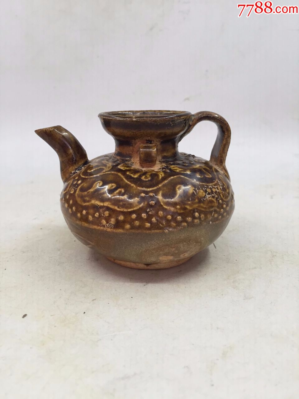 酱釉刻花双系耳执壶_价格400元_第1张_7788收藏__收藏热线