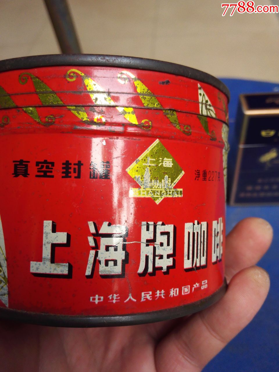 "上海牌咖啡"铁皮盒