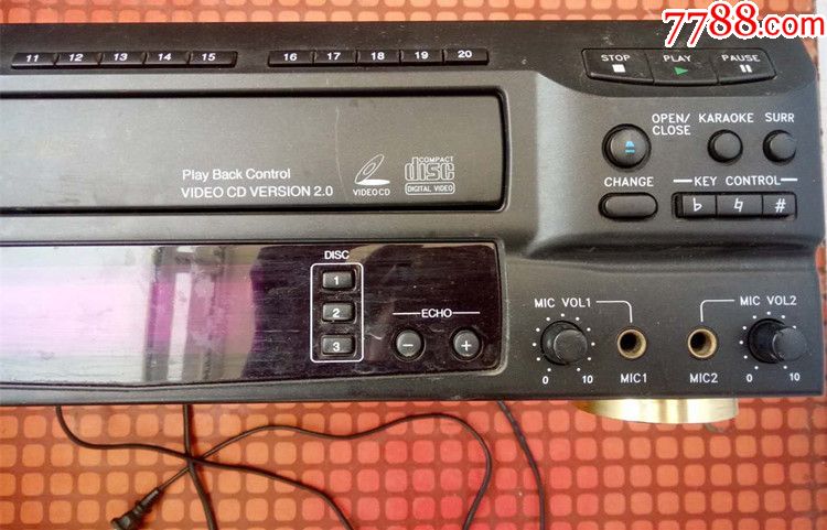 vd3000卡拉ok长虹数字影碟机cd,vcd三碟连放播放机八成新