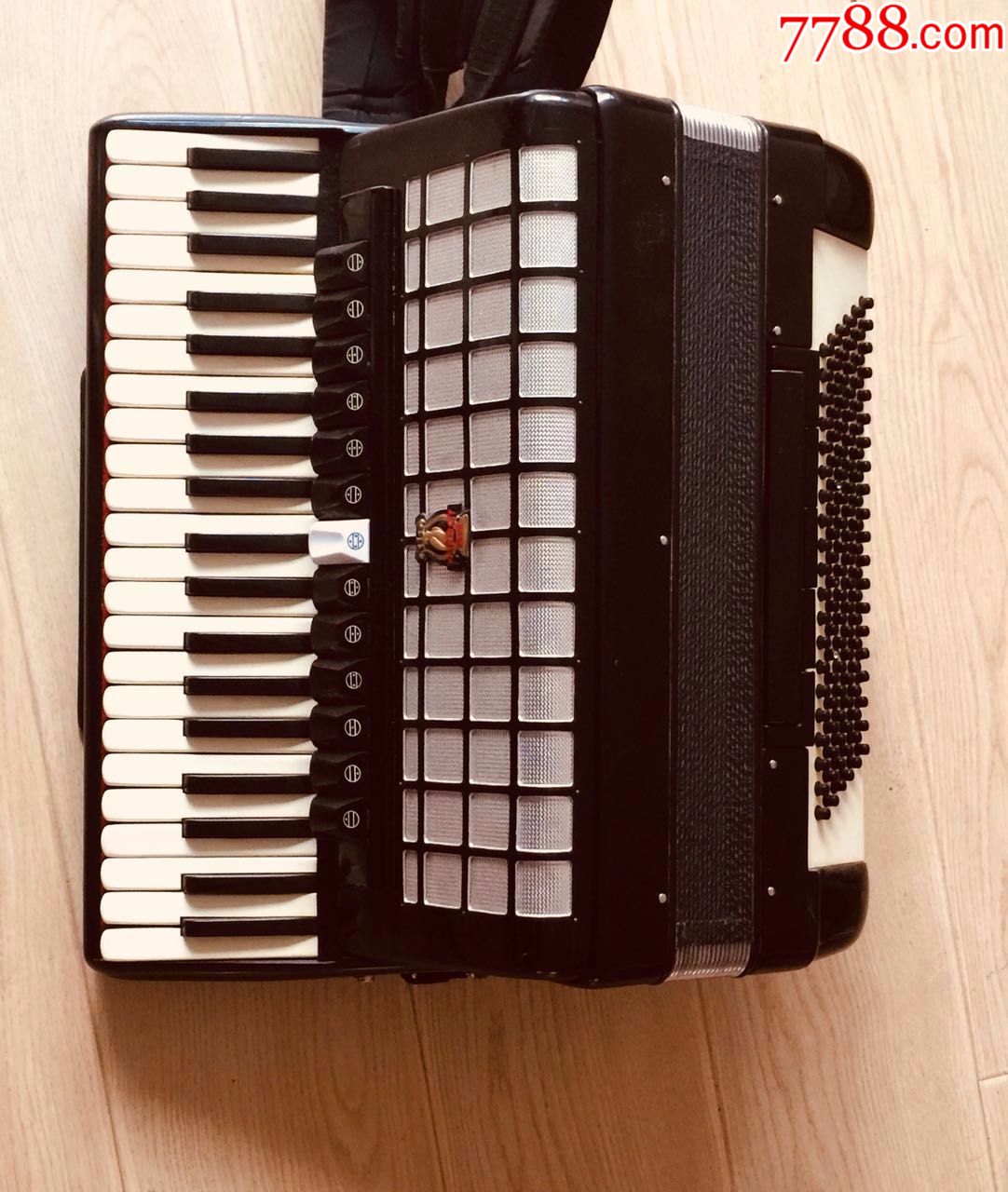 老鹦鹉四排簧琴-se58775620-手风琴/风琴-零售-7788收藏__中国收藏