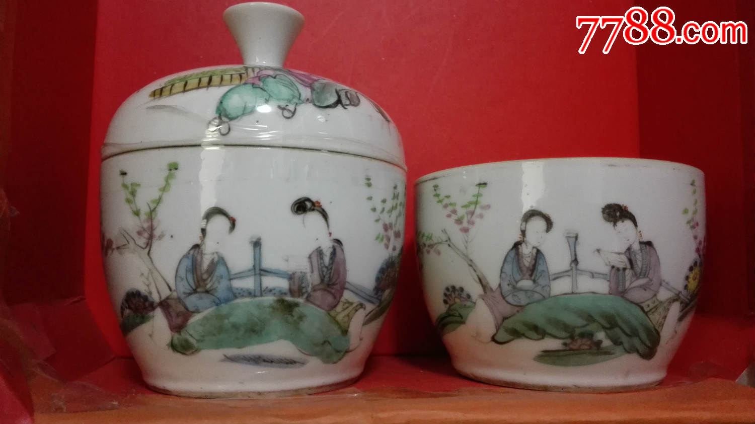 民国程和顺"美人如玉"两个粉彩盖碗.其中一个没盖子.