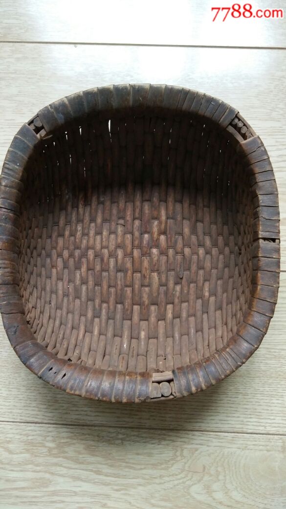 民俗藤编小笸箩