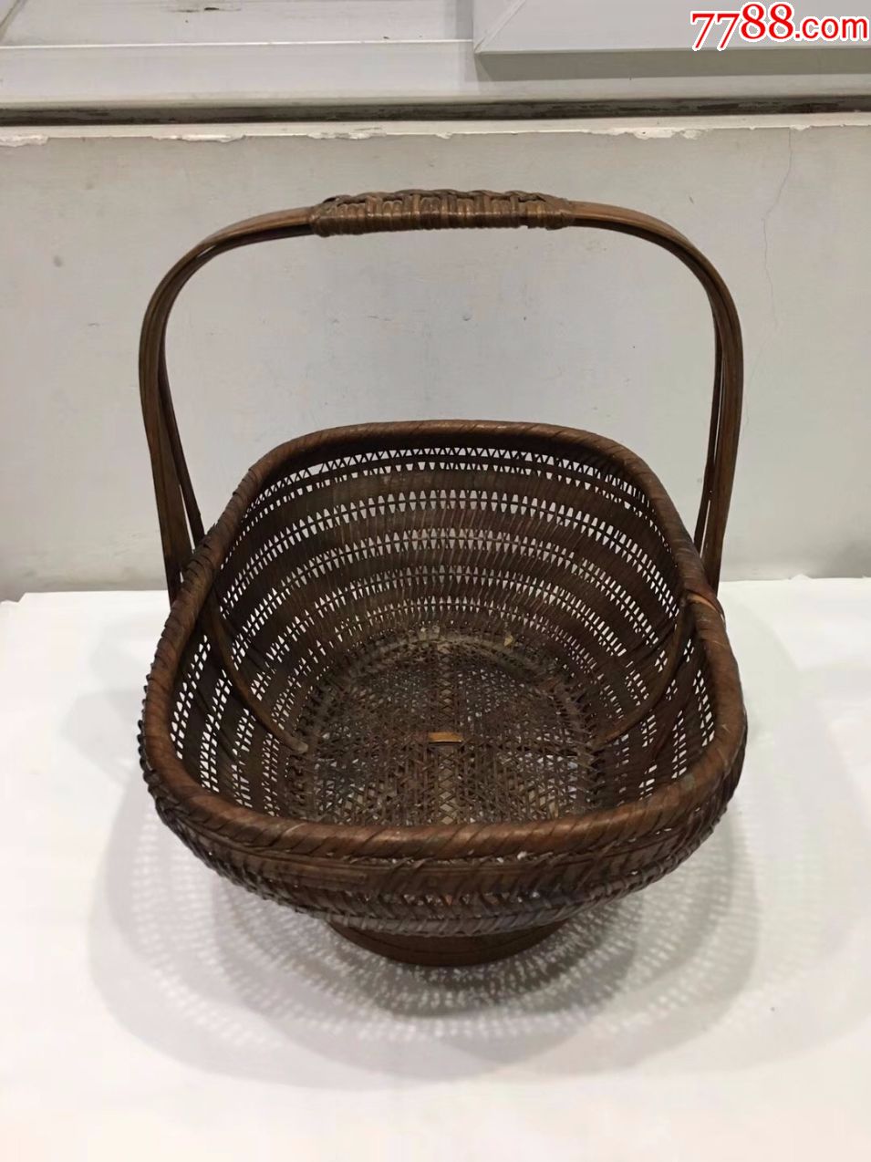 民国竹编提篮