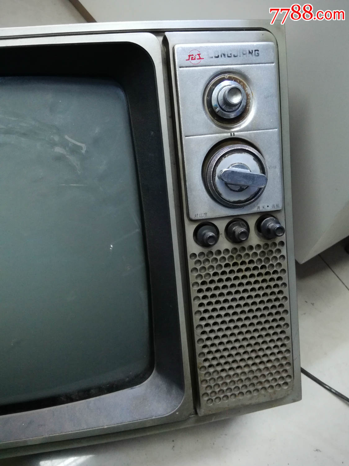 龙江电视机看好简单试机配件出,,看好120元不包邮试机.,偏远另议邮费.