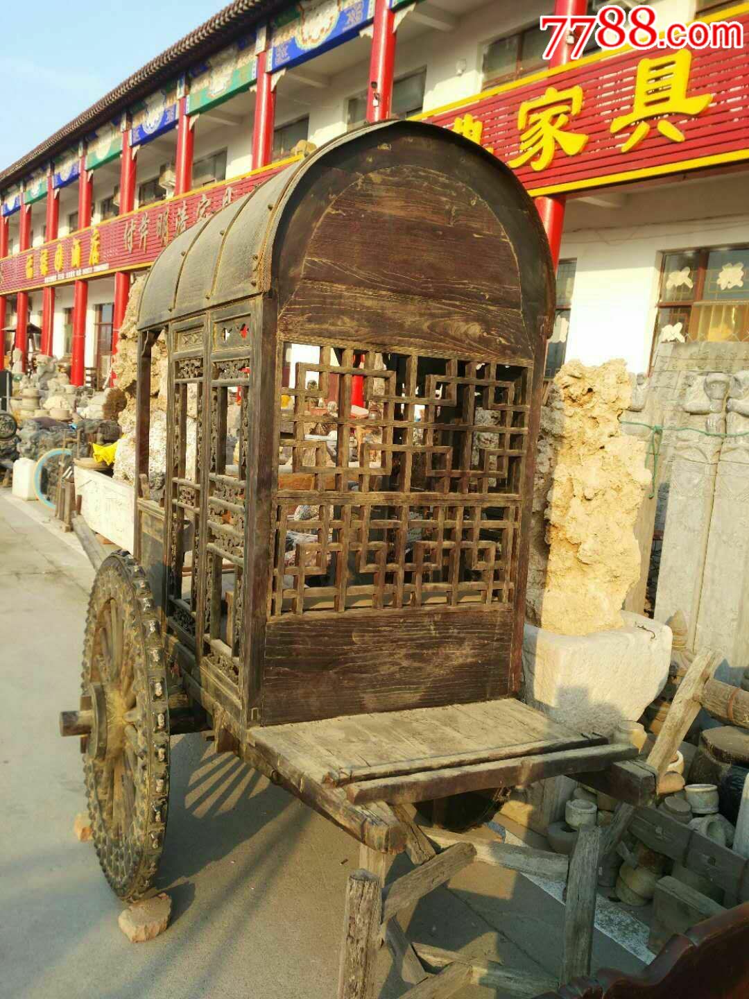 清代榆木马车,包浆浓厚,品相完整