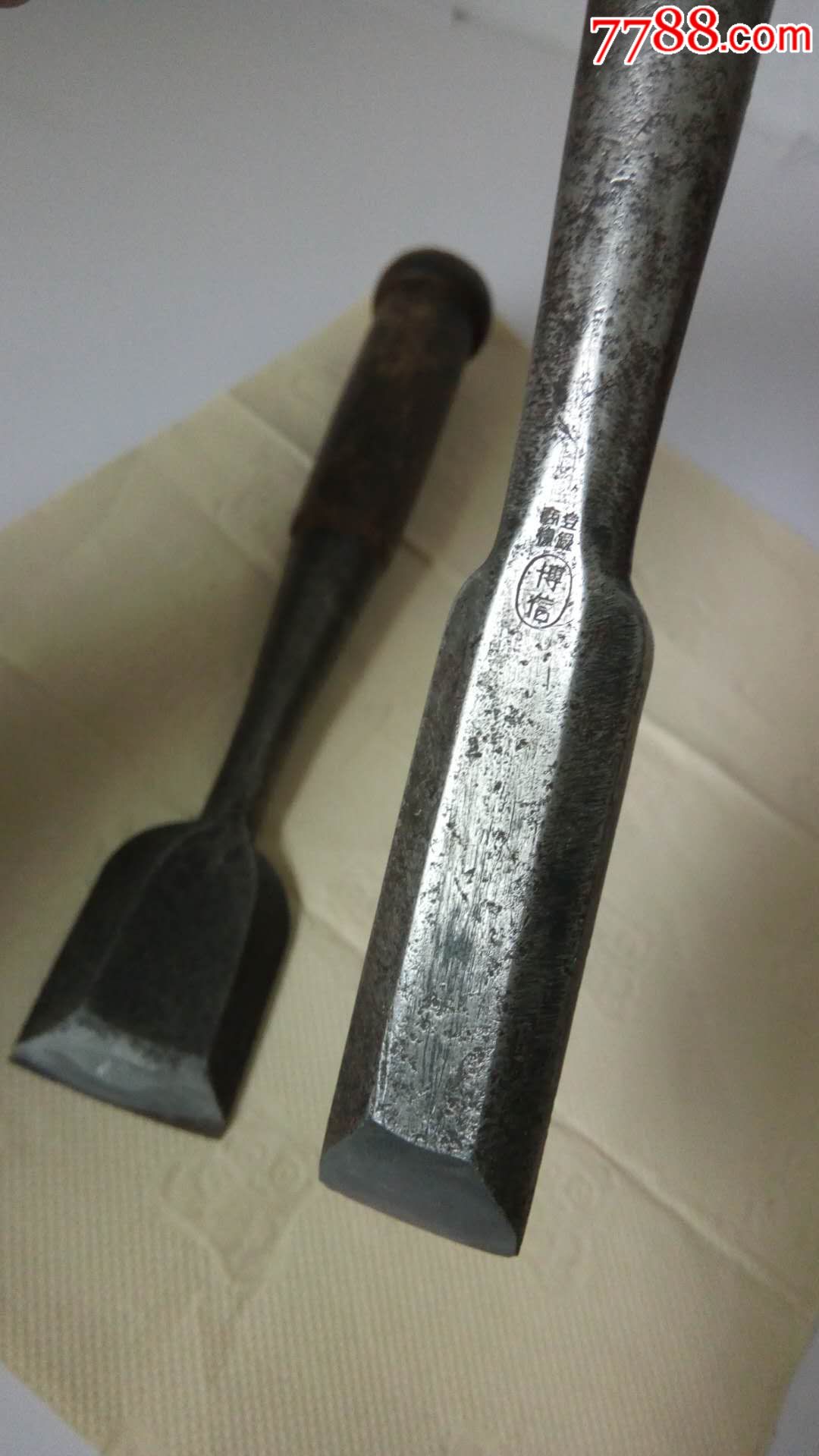 民国时期遗留老木匠用日本凿子两把