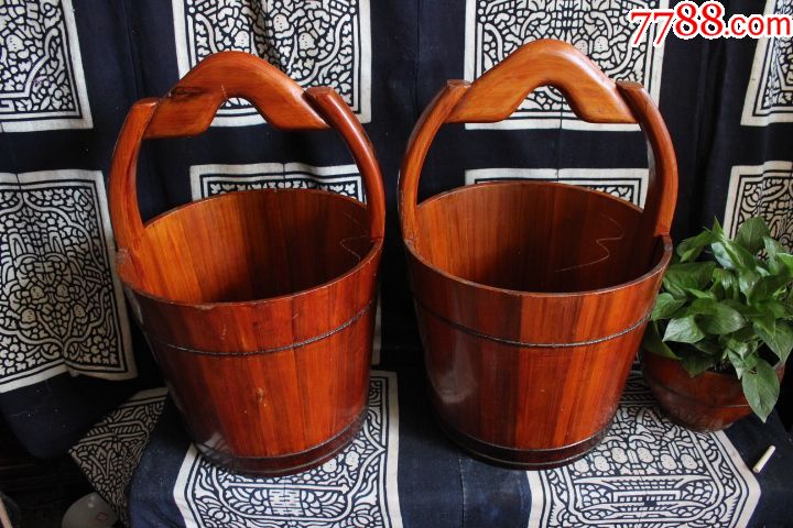 手工绘画图老木桶老水桶一对古代水桶文革怀旧老物件复古酒店摆设