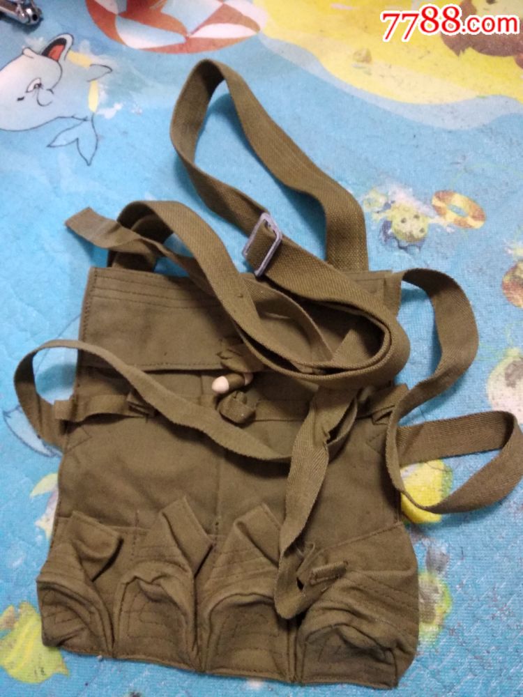 *用品,四舱手榴弹包,全新.