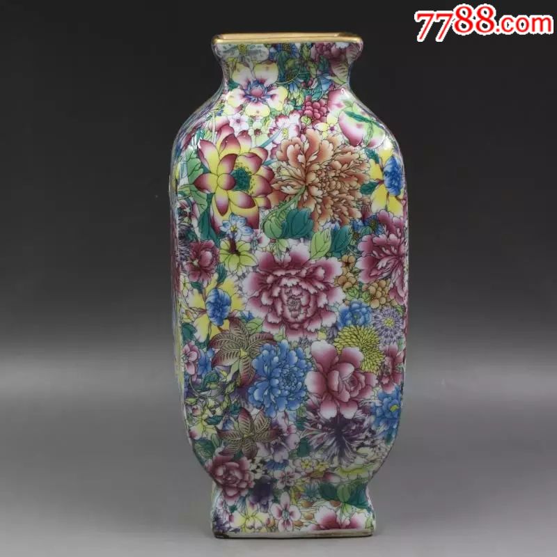 老厂货清乾隆年制粉彩描金万花不落地四方花瓶
