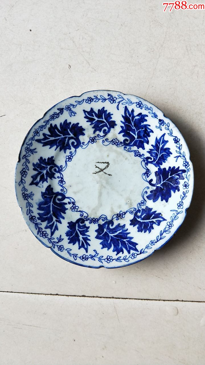 民国葵口花卉盘