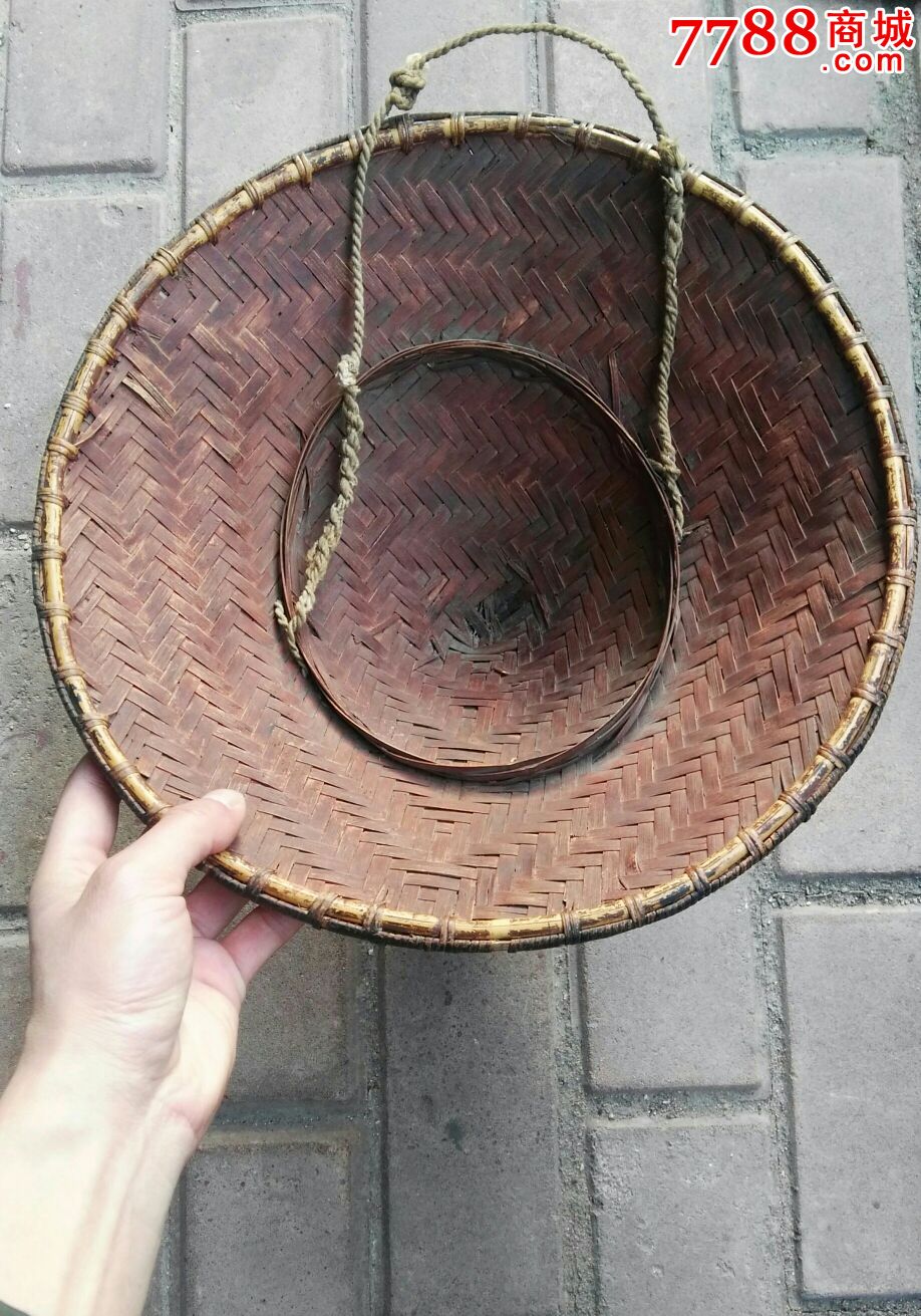 清代消防水龙会使用的"镇安会"和"延安会"竹编斗笠