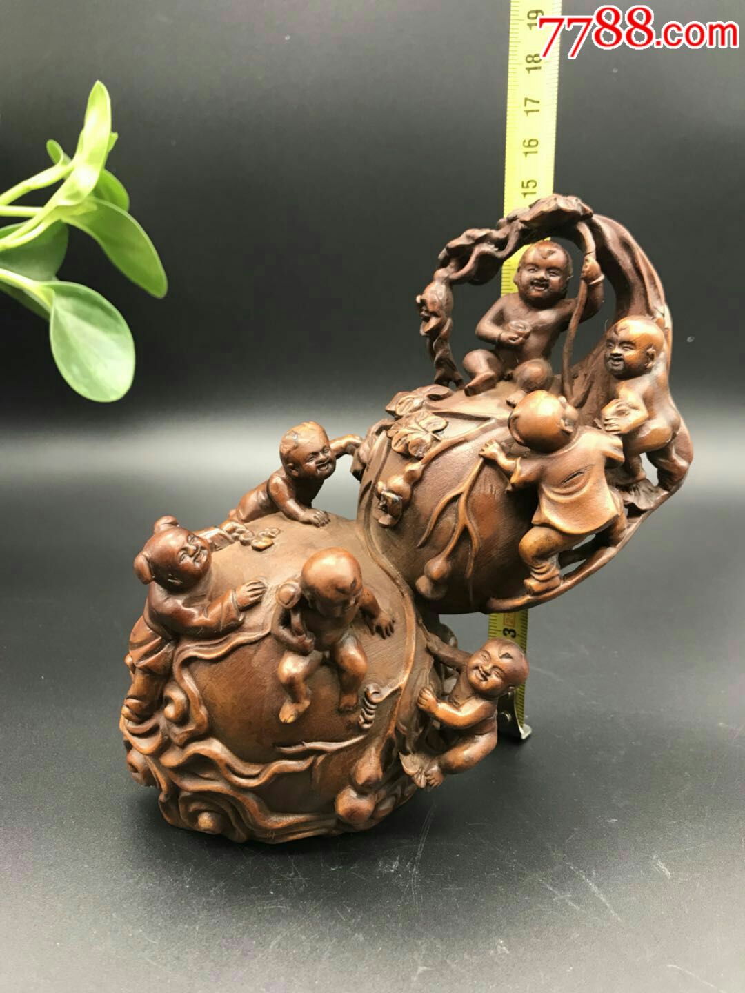 清末民初满工黄杨木纯手工雕刻多子多福摆件,纯手工雕刻,包浆均匀