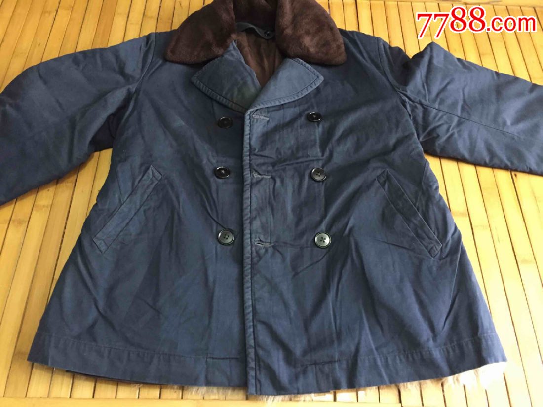 老式迪卡羊皮短大衣