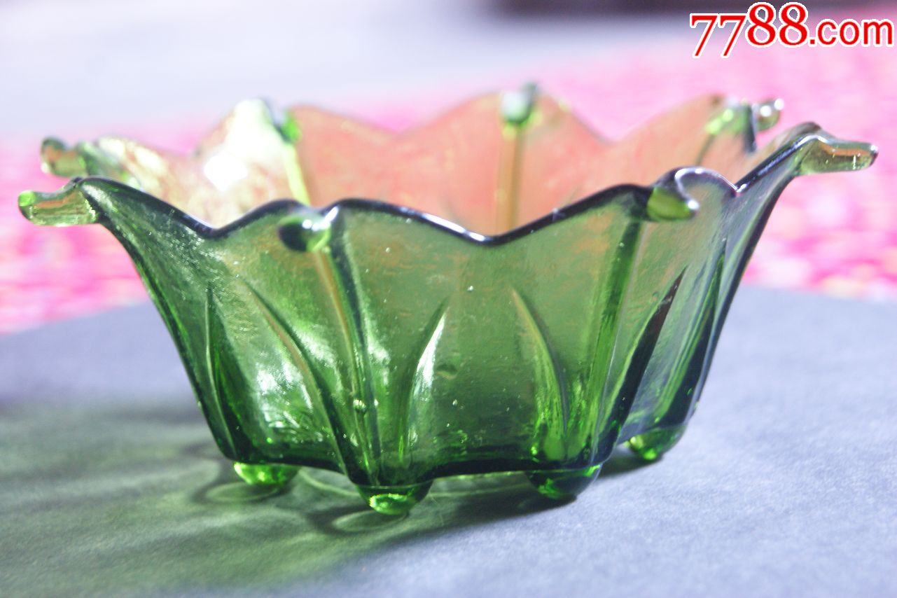 深绿色玻璃果盘