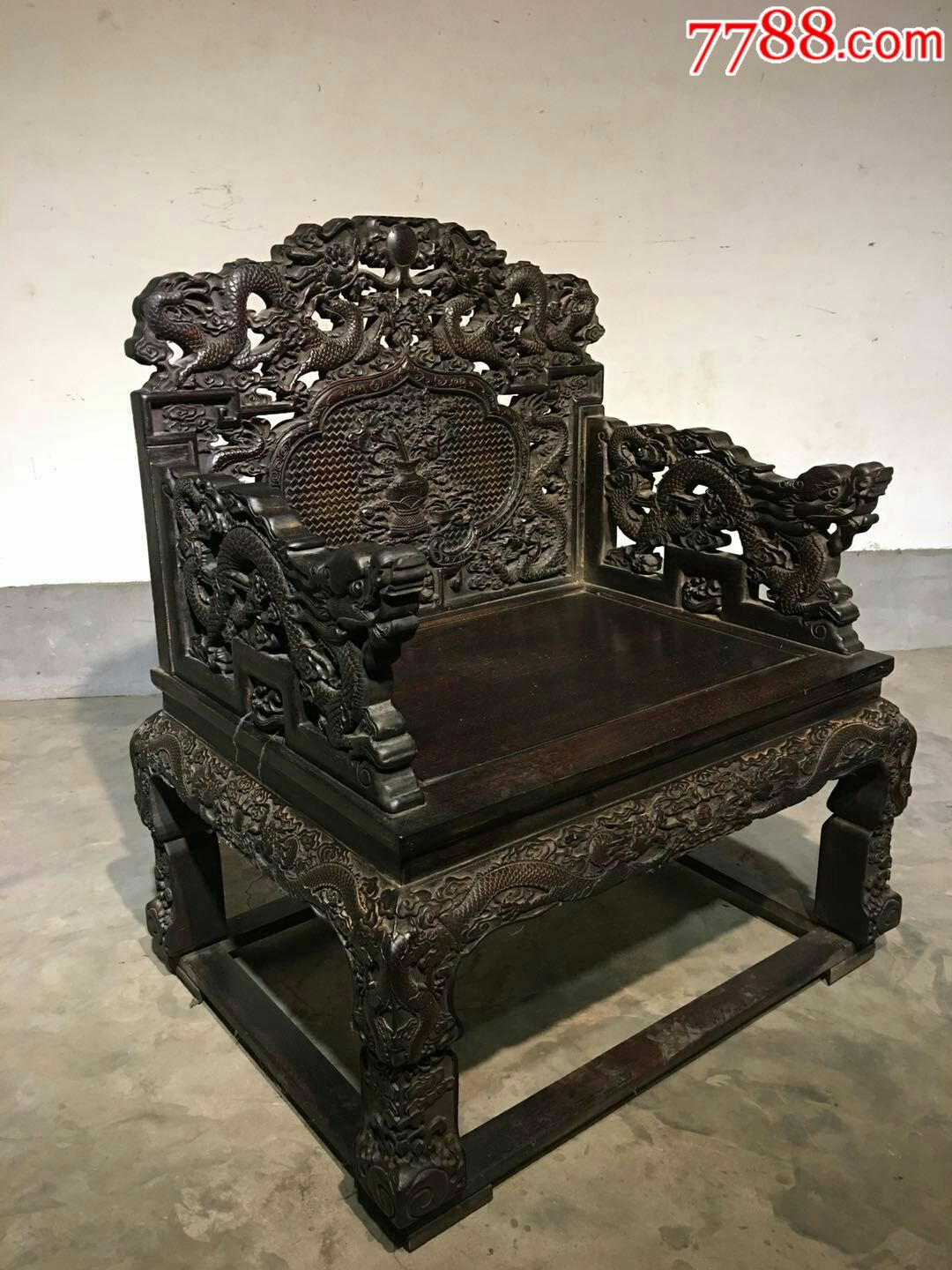 雕龙太师椅满雕工弯腿做工精致款式大方适合茶楼会所公司别墅会馆