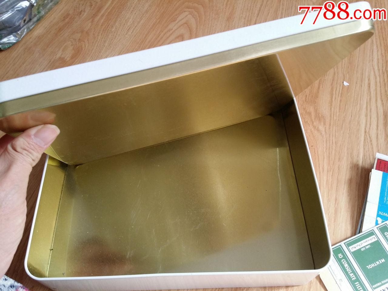 朝鲜铁盒烟-空盒-727