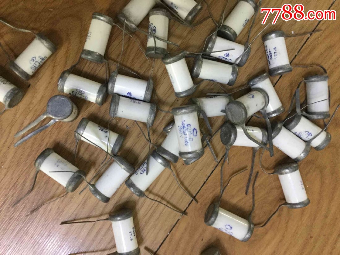 瓷管电容czm-c35个