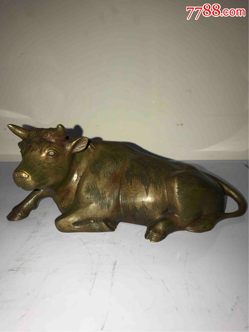 回流铜器精细小铜牛