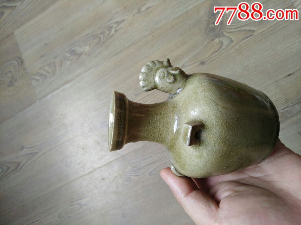 明代黄釉鸡首壶