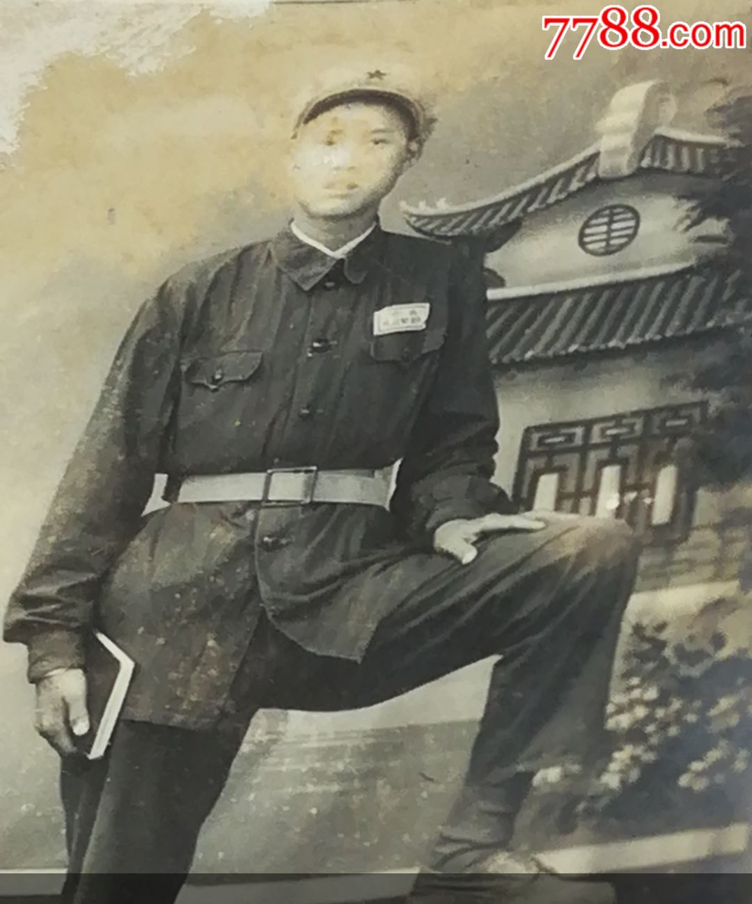 50式军人李国忠有胸标有背签