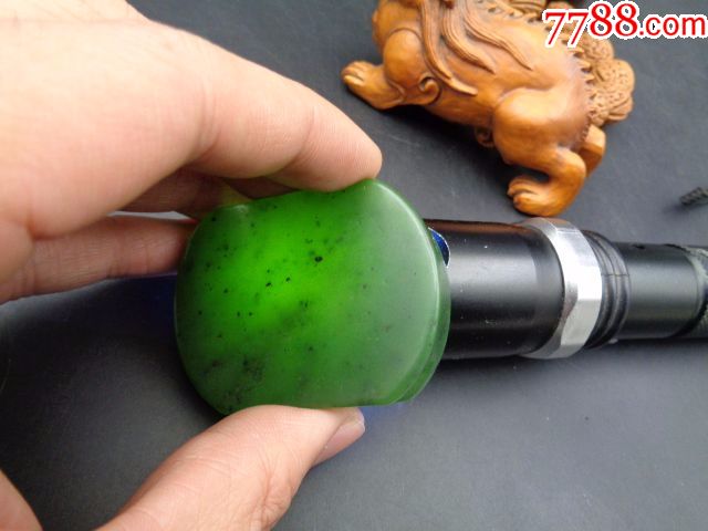 和田碧玉螭龙纹带扣