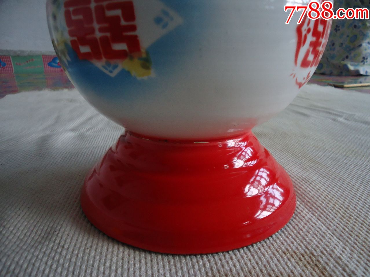 双喜字花卉搪瓷痰盂