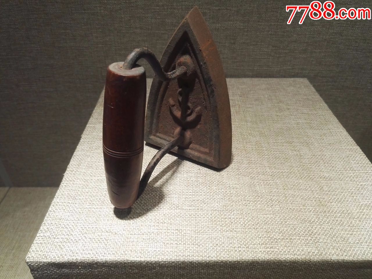 红色收藏早期带有海军标志的铁烙铁原品包老