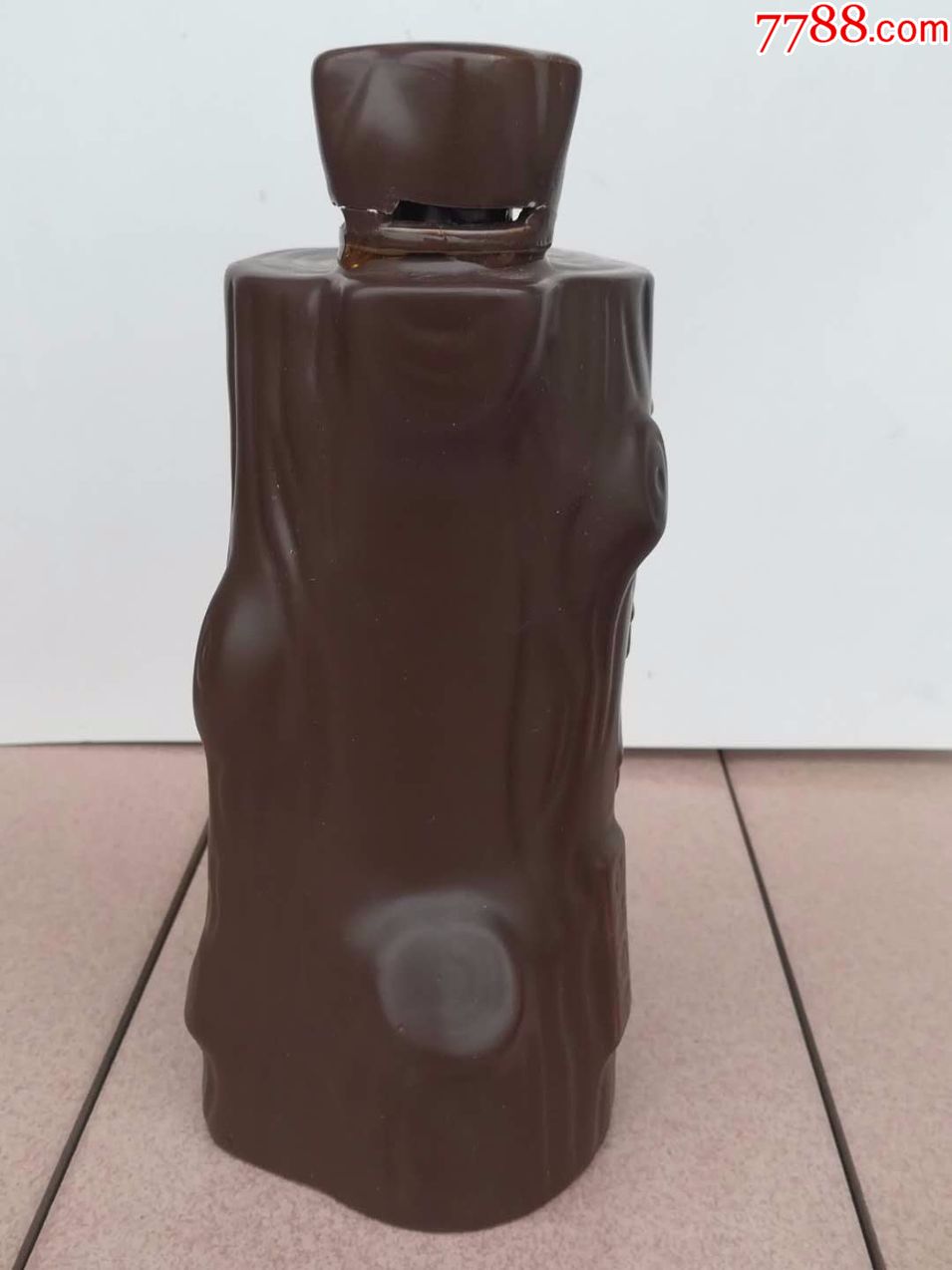 酒瓶收藏·枣木杠·精品酒墩-酒瓶-7788老酒瓶