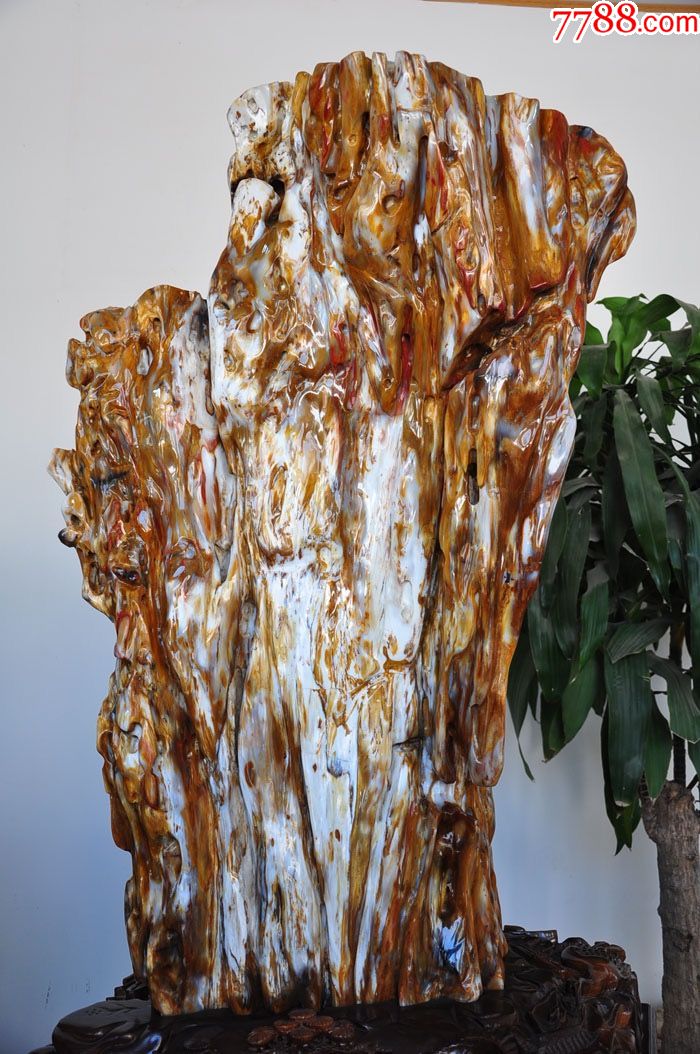 极品缅甸树化玉摆件-特大(85*58*140cm.780kg)_价格2800000.