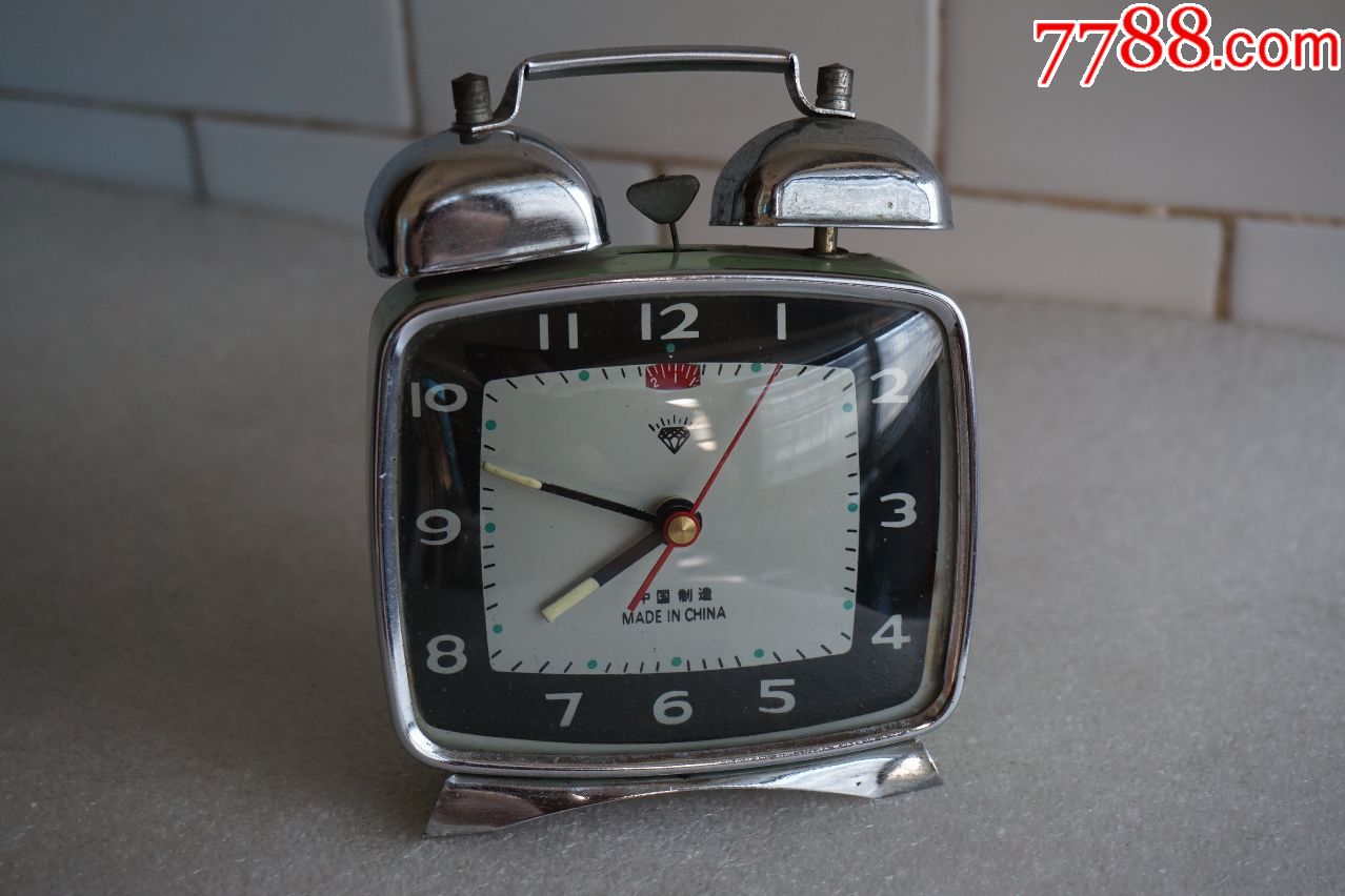钻石牌闹钟