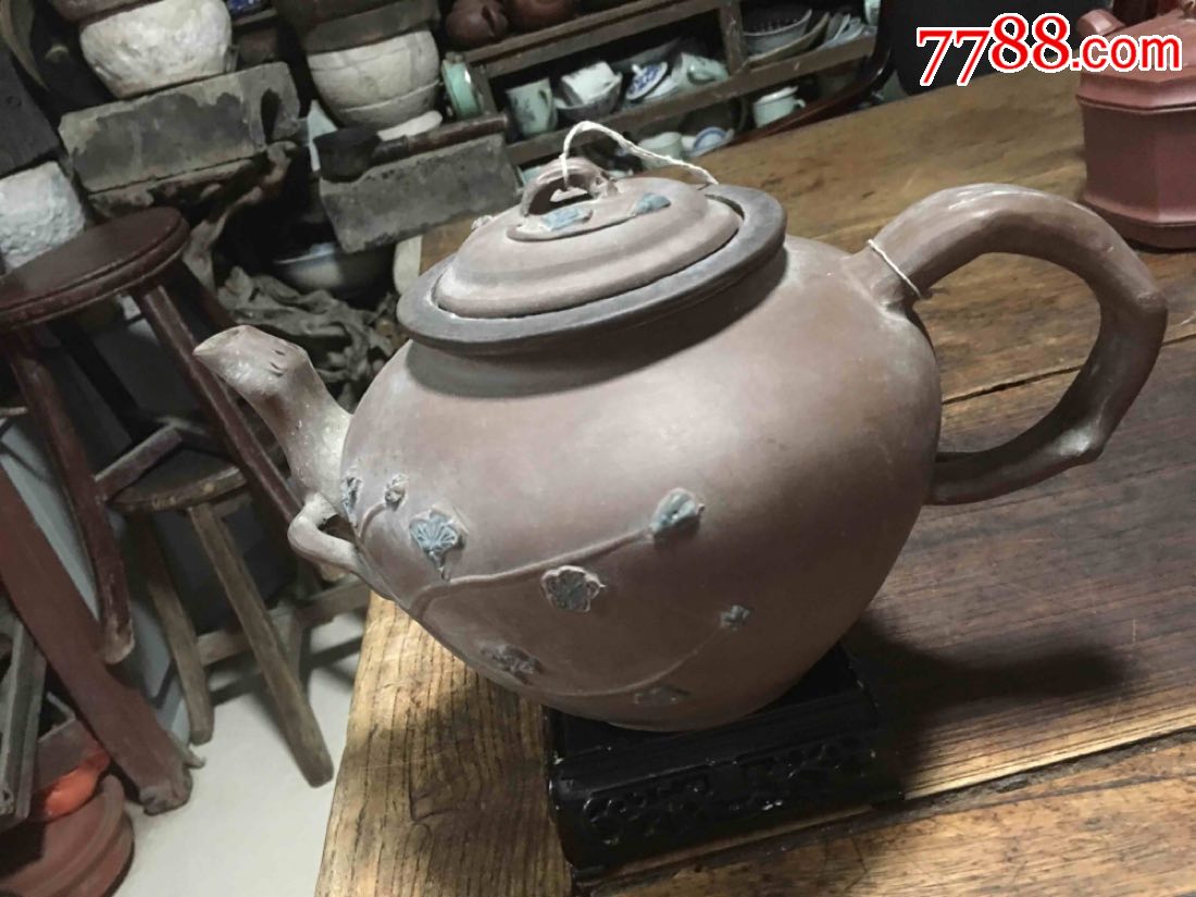 70年代的宜兴紫砂(邱顺华制)全手工制作的三脱加彩大梅桩壶,紫砂壶_第